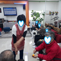 용인효 ) 탁구공 옮기기