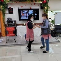 용인효) 포크 댄스 프로그램